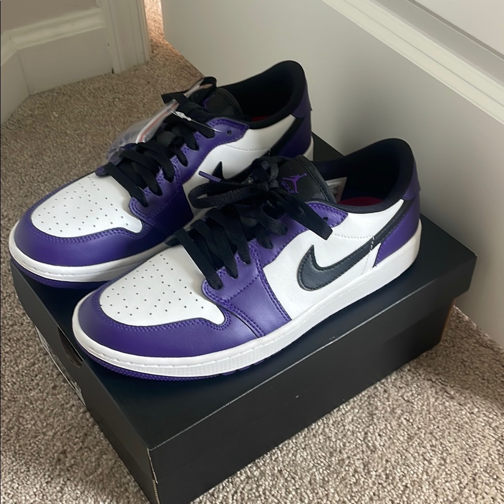 Brand New NW Nike Air Jordan 1 Low G Men's Purple and White Sneakers